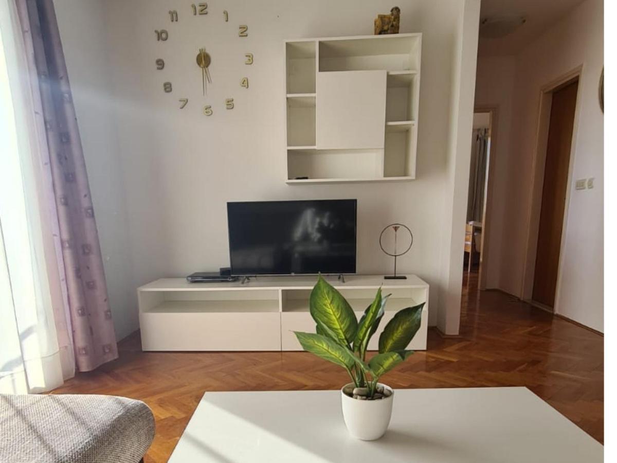 Apartman Ljubav 马卡尔斯卡 外观 照片