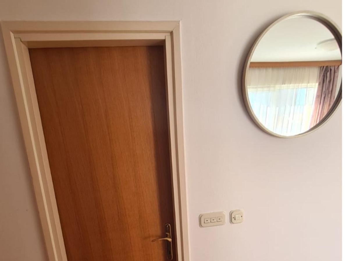 Apartman Ljubav 马卡尔斯卡 外观 照片