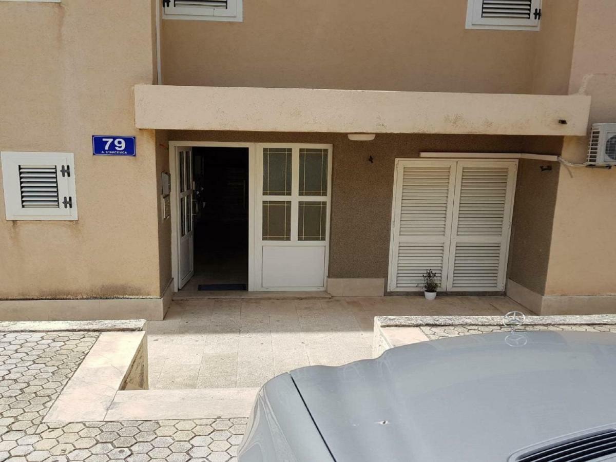 Apartman Ljubav 马卡尔斯卡 外观 照片